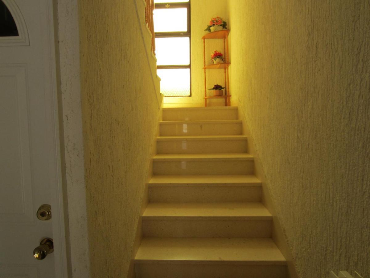 Ivic Apartments Vodice Croatia Eksteriør bilde